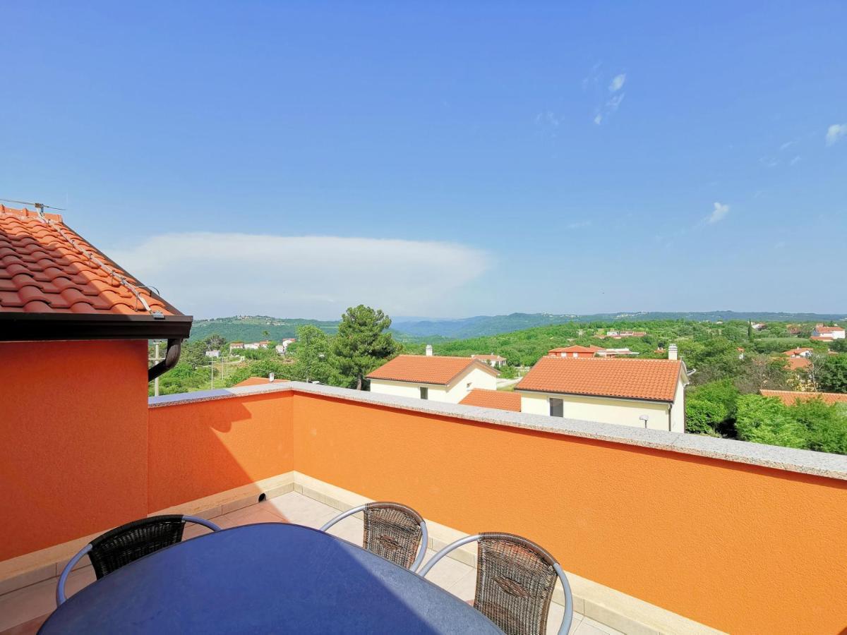 Apartments Kaja By Rent Istria Kastel ภายนอก รูปภาพ