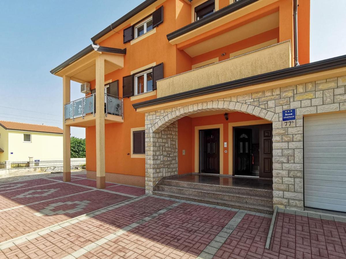 Apartments Kaja By Rent Istria Kastel ภายนอก รูปภาพ