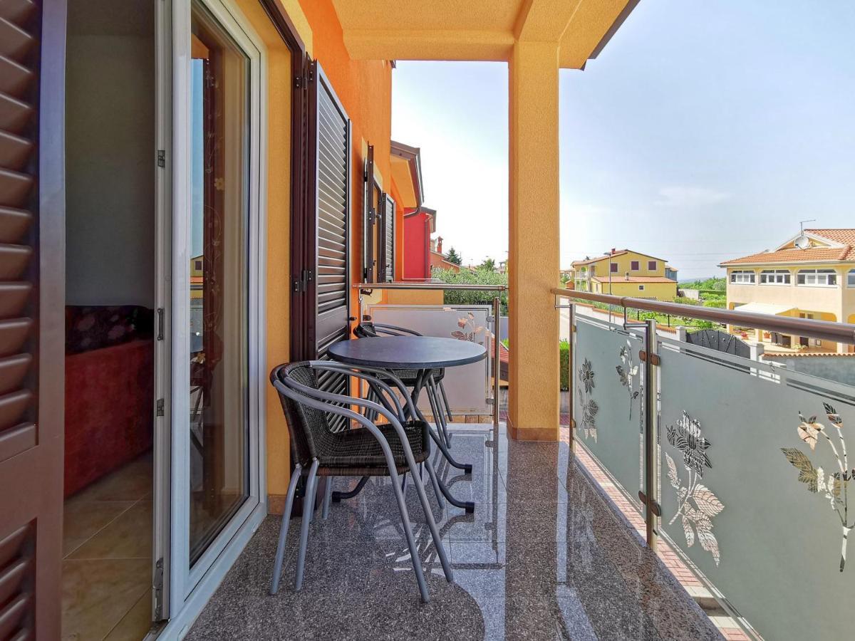 Apartments Kaja By Rent Istria Kastel ภายนอก รูปภาพ