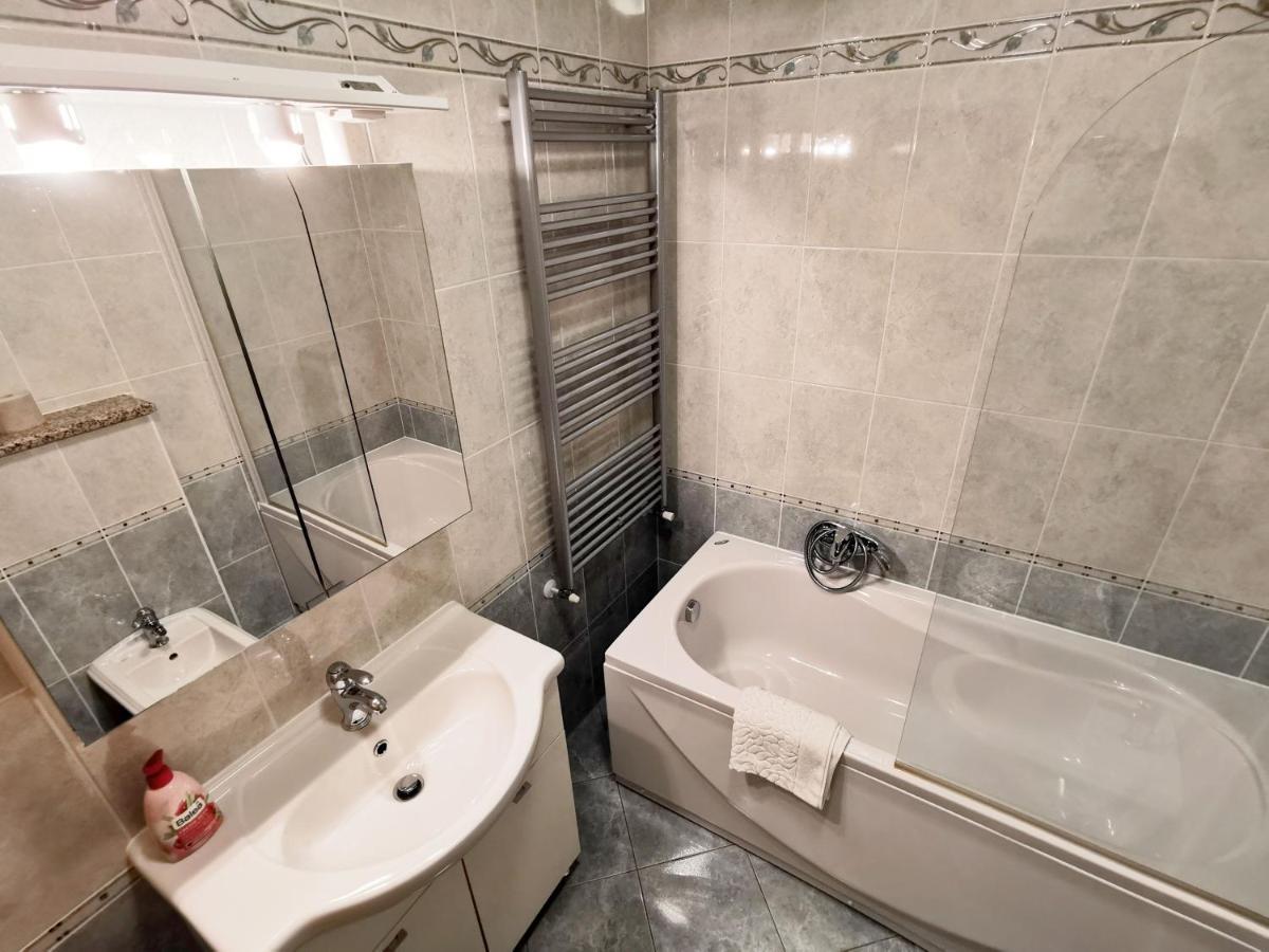 Apartments Kaja By Rent Istria Kastel ภายนอก รูปภาพ