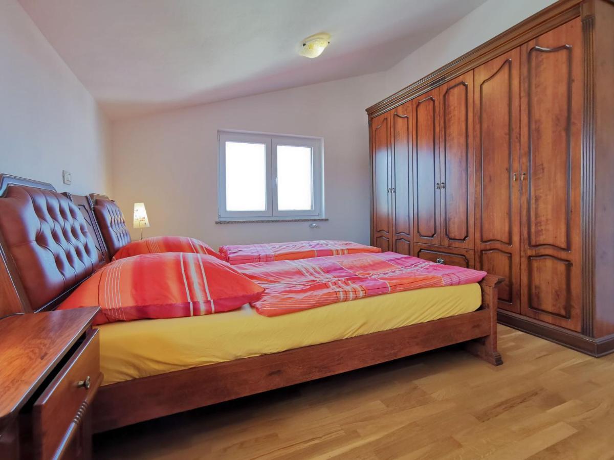 Apartments Kaja By Rent Istria Kastel ภายนอก รูปภาพ